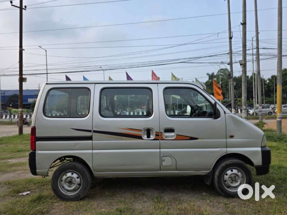 Maruti Suzuki Eeco, 2017, Petrol