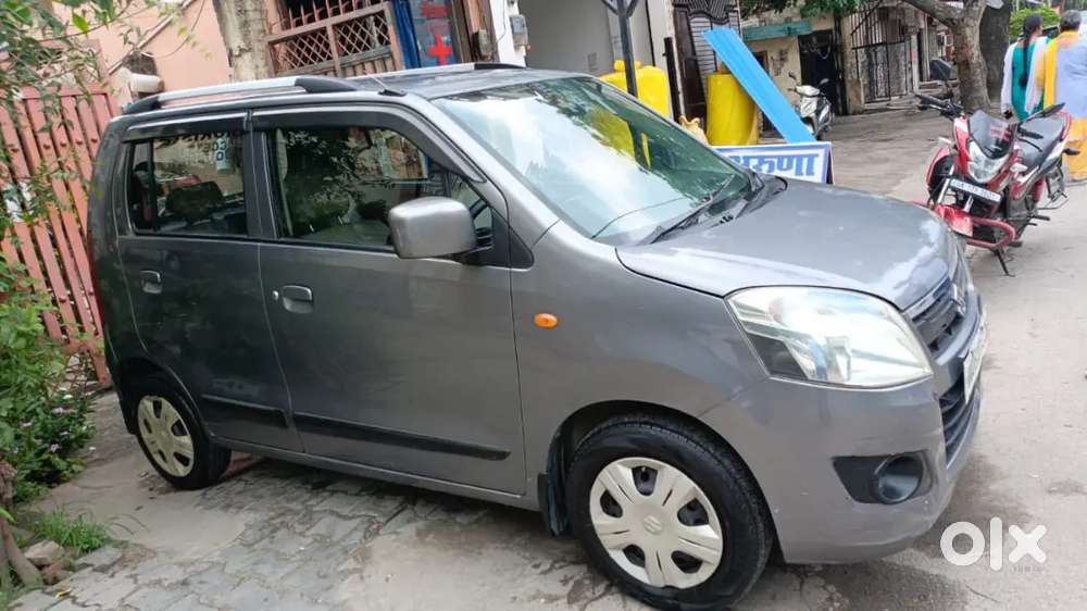 Good Condition Selling Because We Are Shifting