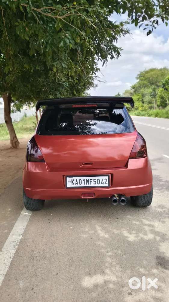 Maruti Suzuki Swift Lxi 2010