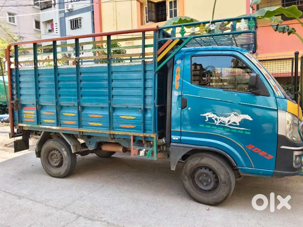 Tata intra v30   2022 model for sale