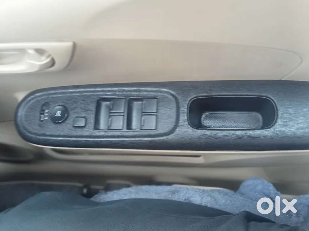 Honda Brio 2015 Petrol Well Maintained