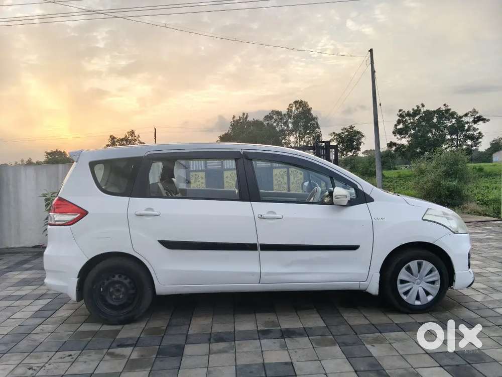 Maruti Suzuki Ertiga 2018 Cng & Hybrids 110000 Km Driven