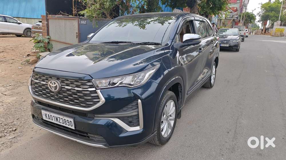 Toyota Innova Hycross 2.0 Gx 7 Str, 2023, Diesel