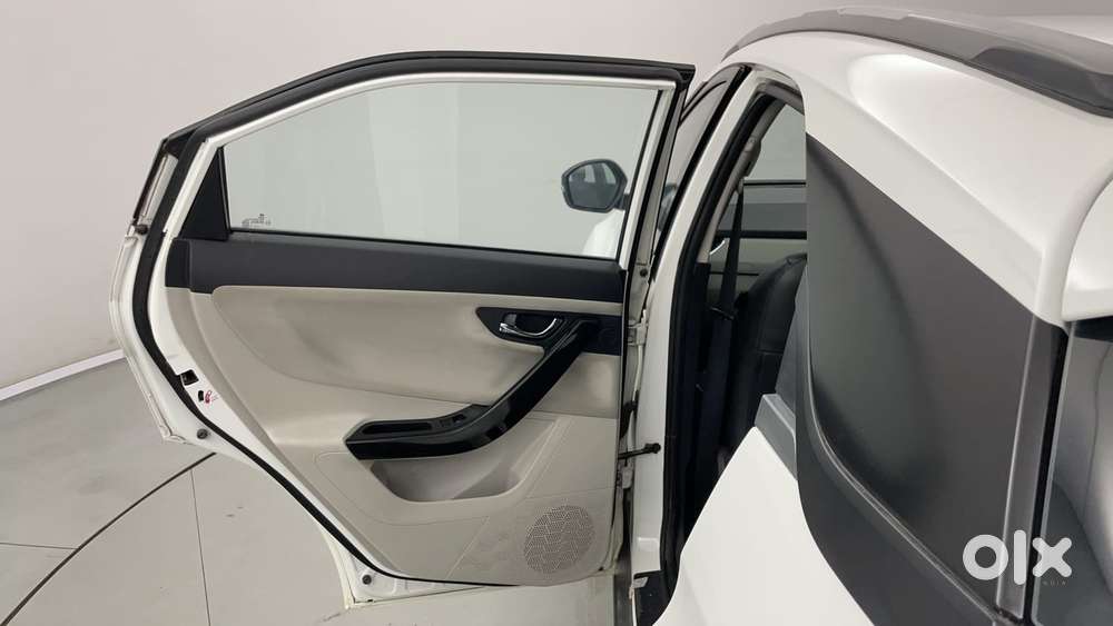 Tata Nexon 1.2 Revotron Xz Plus, 2020, Petrol
