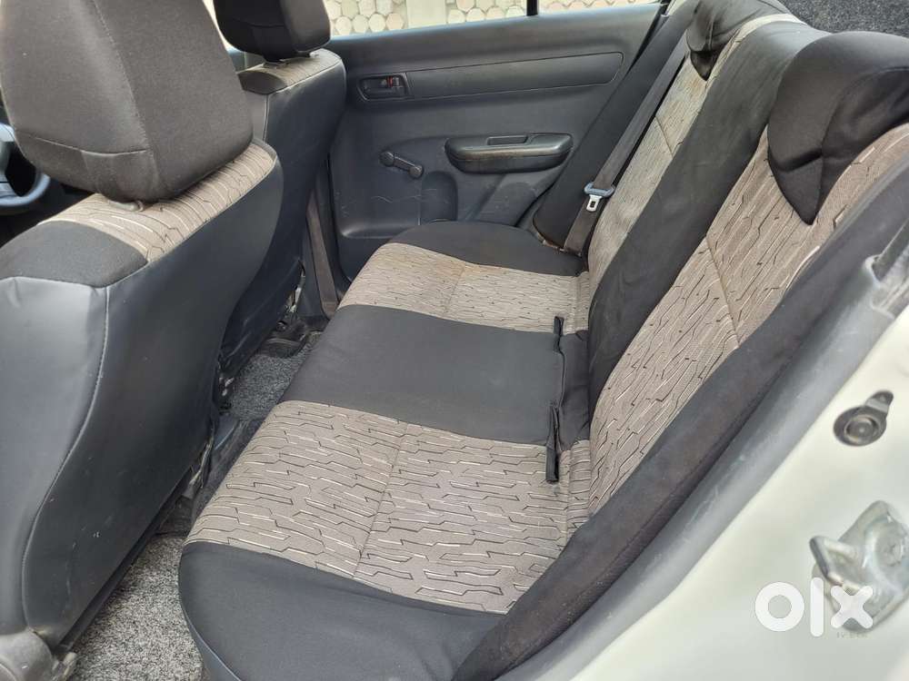 Maruti Suzuki Dzire 1.2 Lxi, 2011, Petrol