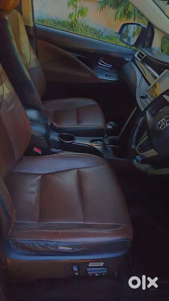 Toyota Innova Crysta 2.8z Automatic, 2019, Diesel