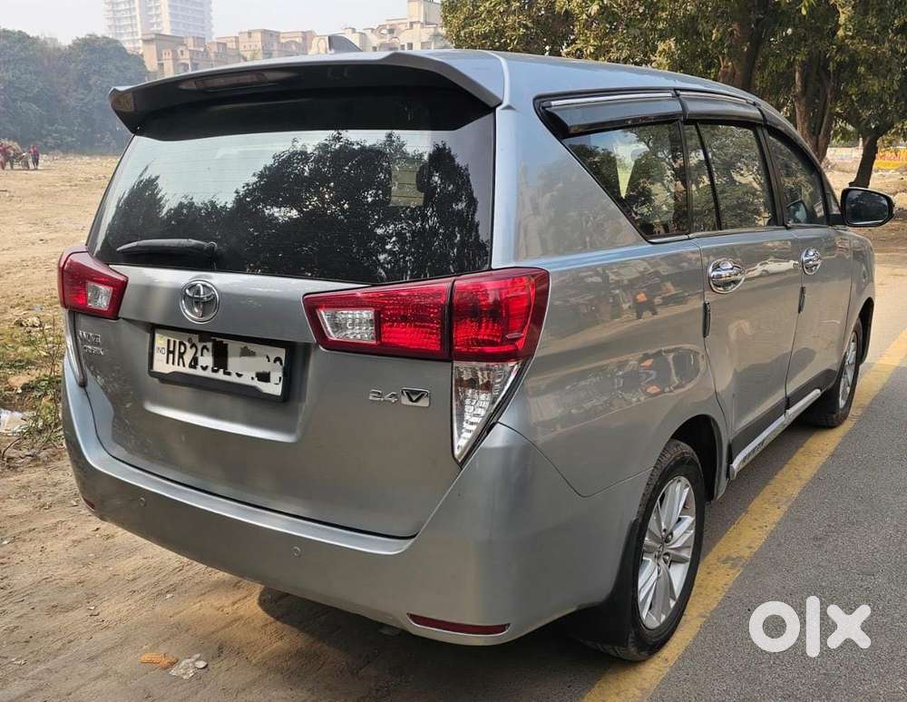 Toyota Innova Crysta 2.4 V, 2017, Diesel