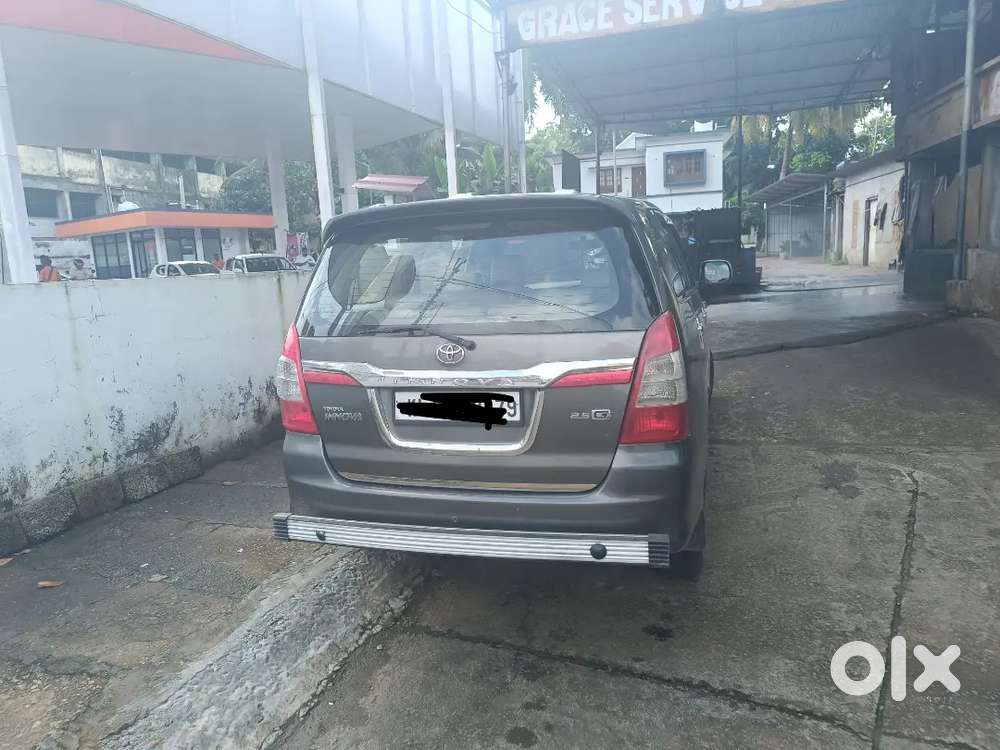 Toyota Innova 2013 Diesel 240000 Km Driven