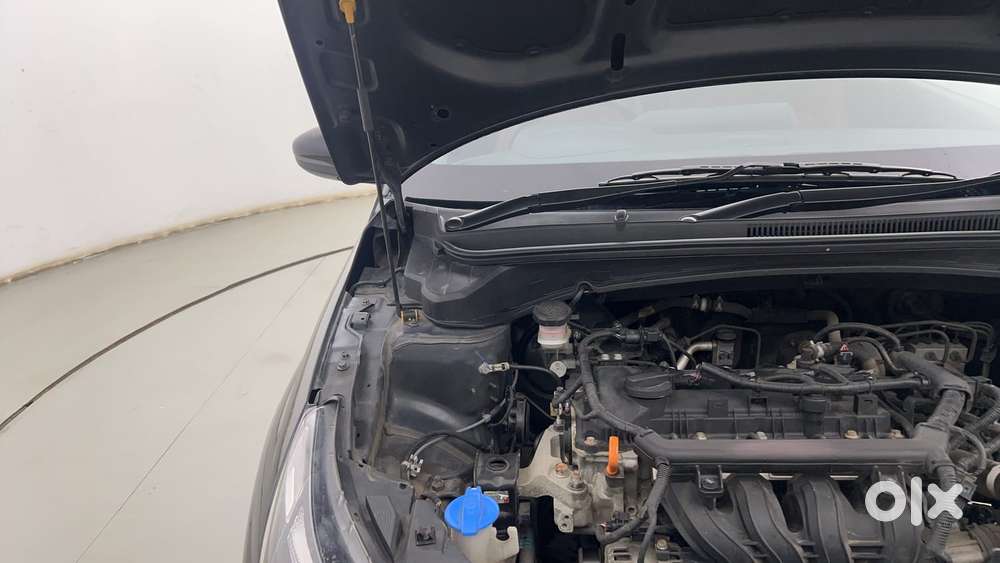 Hyundai New I20 1.2 Asta (o) Mt, 2022, Petrol