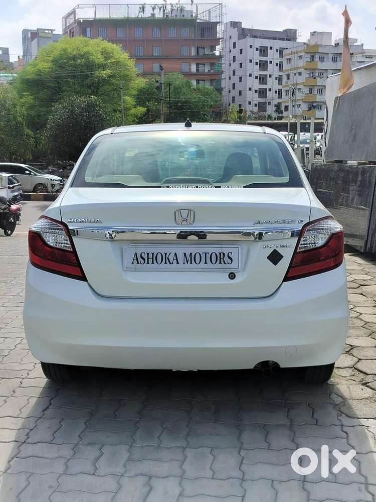 Honda Amaze I-vtec Privilege Edition, 2017, Petrol