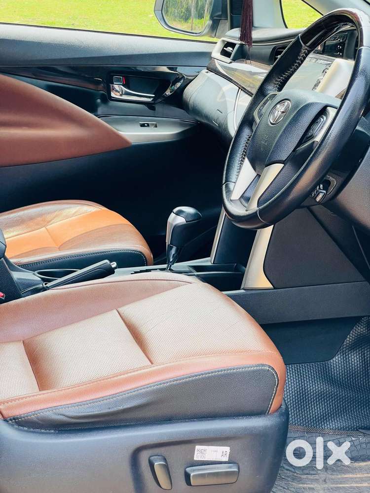 Toyota Innova Crysta [2020-ongoing] 2.4 Zx 7 Str, 2020, Diesel