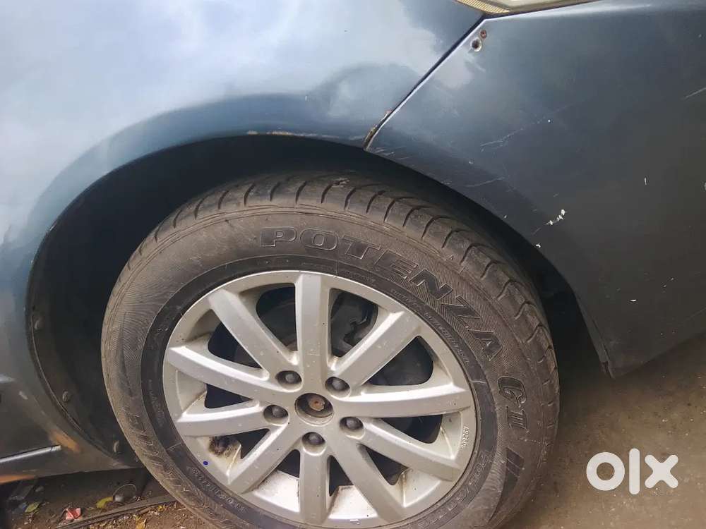 Maruti Suzuki Sx4 1.6 Zxi 2010