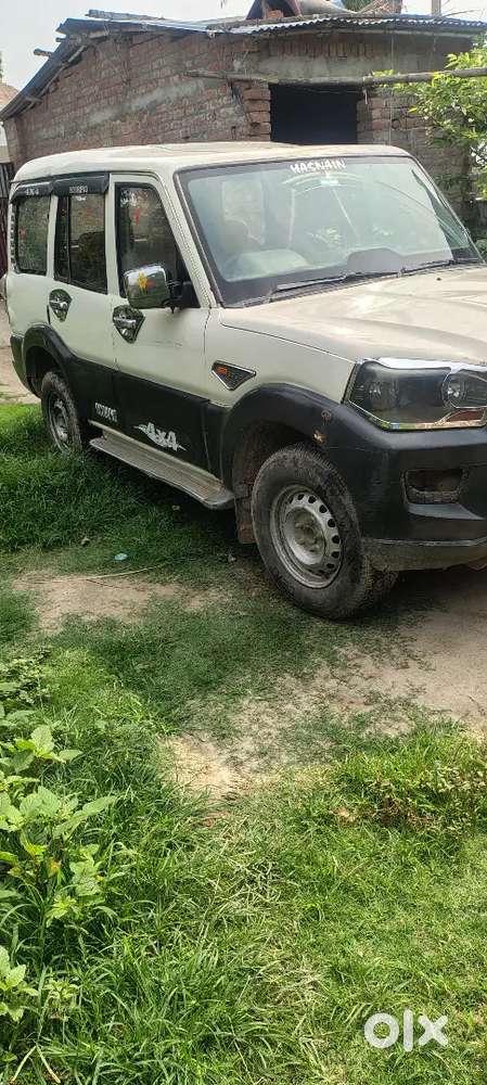 Mahindra Scorpio 2015