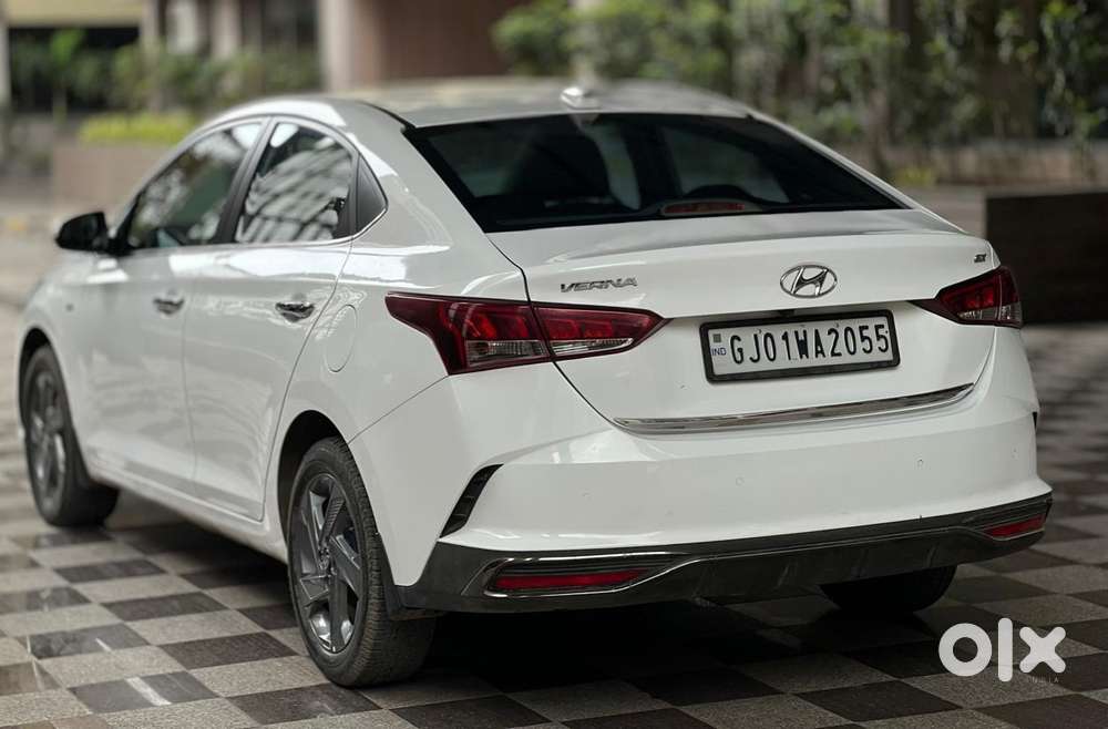 Hyundai Verna 1.5 Sx Vtvt Ivt, 2021, Petrol