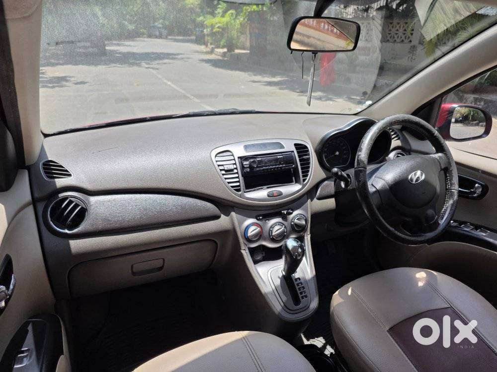 Hyundai I10 Sportz At, 2013, Petrol