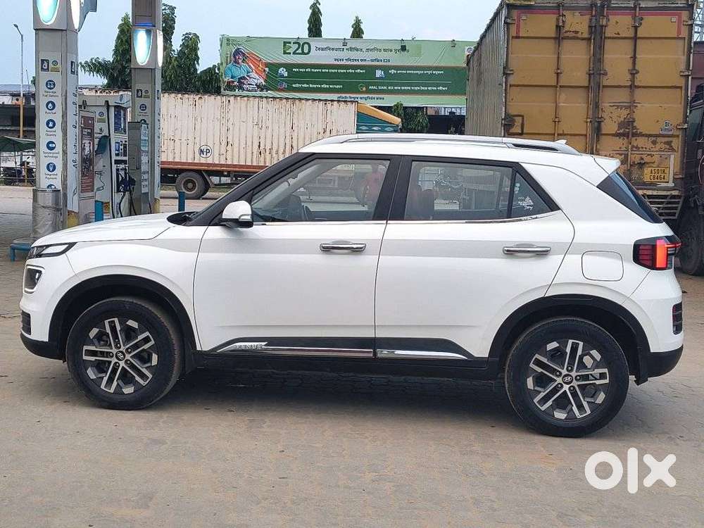Hyundai Venue 1.0 Sx Turbo Imt, 2022, Petrol