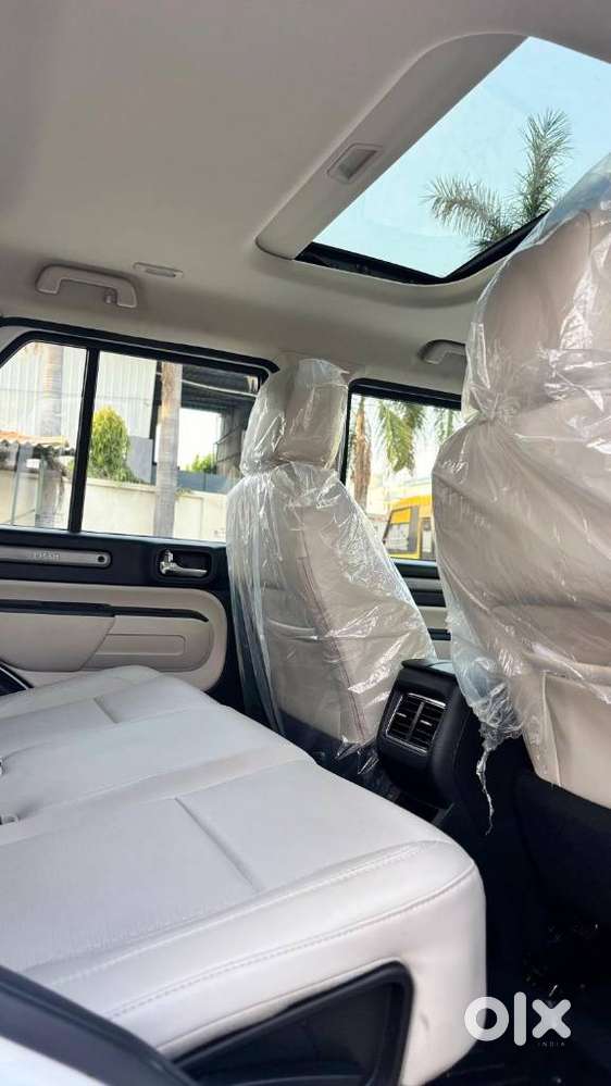 Mahindra Thar Roxx, 2025, Diesel