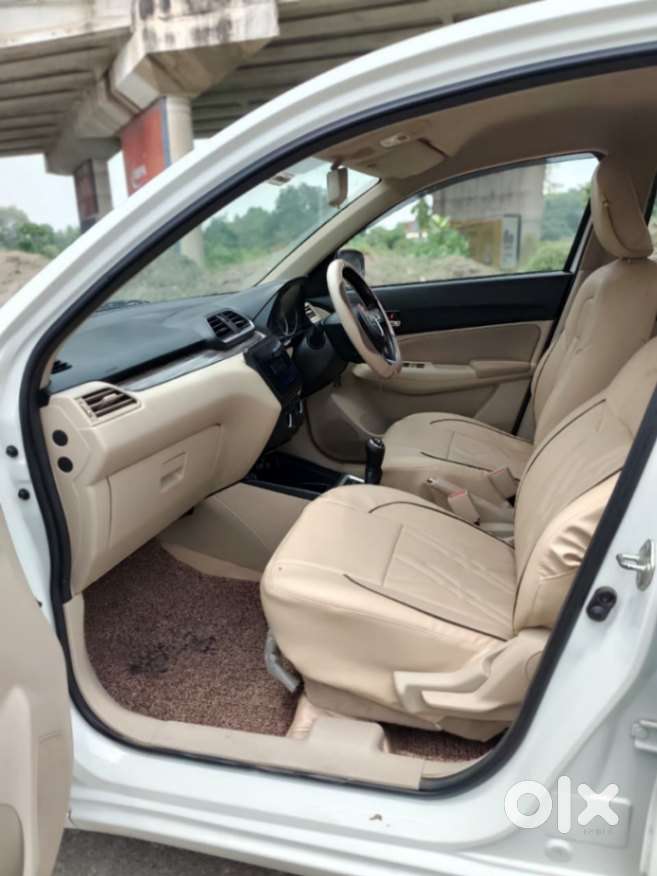 Maruti Suzuki Dzire 1.2 Vxi, 2023, Petrol