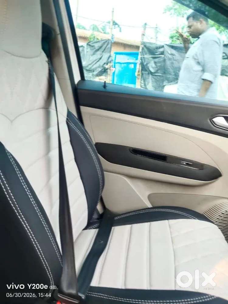 Renault Triber 2020 Petrol