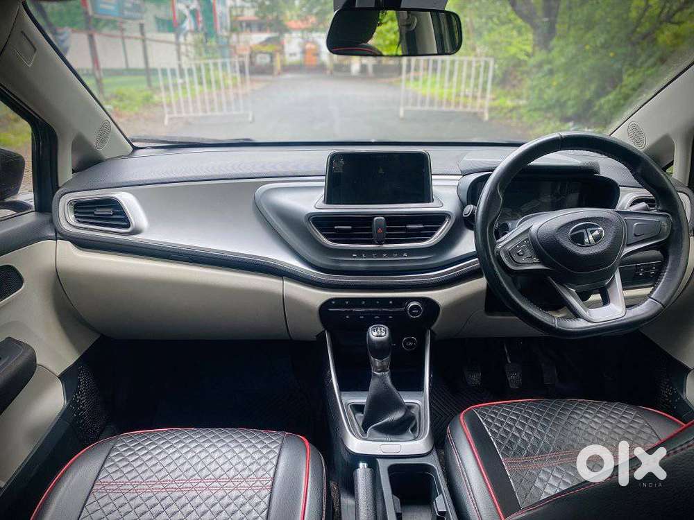 Tata Altroz Xz Plus (s) Icng, 2024, Cng & Hybrids