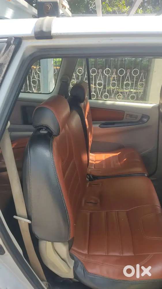 Toyota Innova 2013 Suv