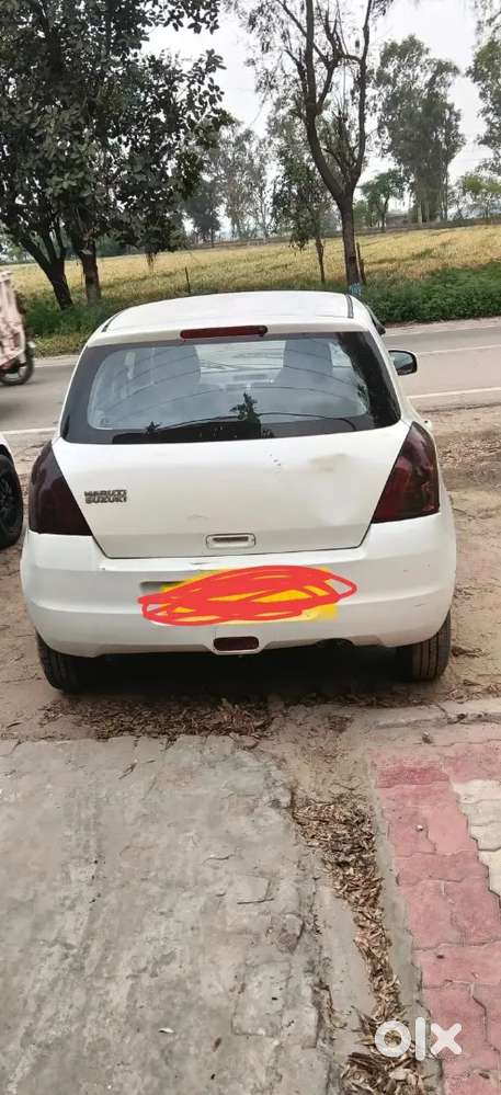 Maruti Suzuki Swift 2010 Petrol 100480 Km Driven