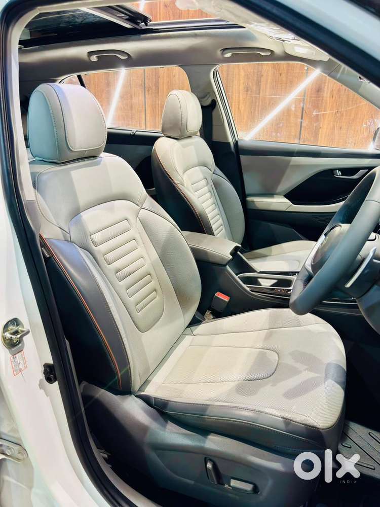 Hyundai Creta Sx (o) 1.5 Petrol Cvt, 2024, Petrol