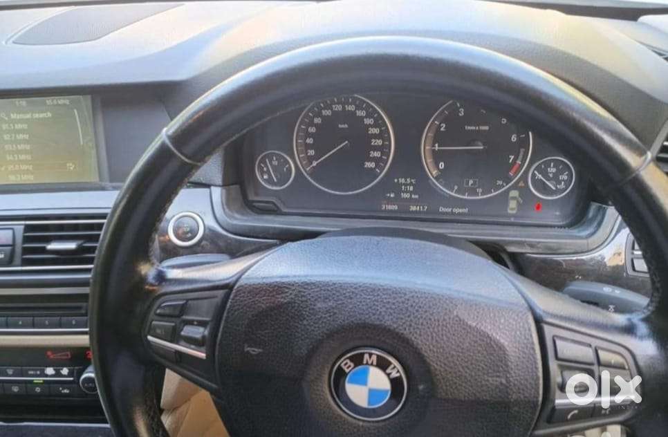 Bmw 5 Series [2010-2013] 2.5 523i, 2011, Petrol