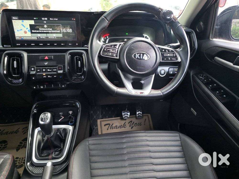 Kia Sonet, 2021, Petrol