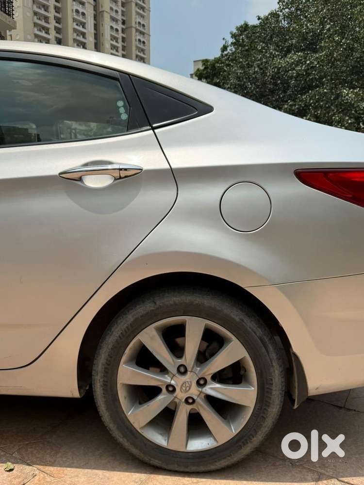 Hyundai Verna Sx(o) Top Model