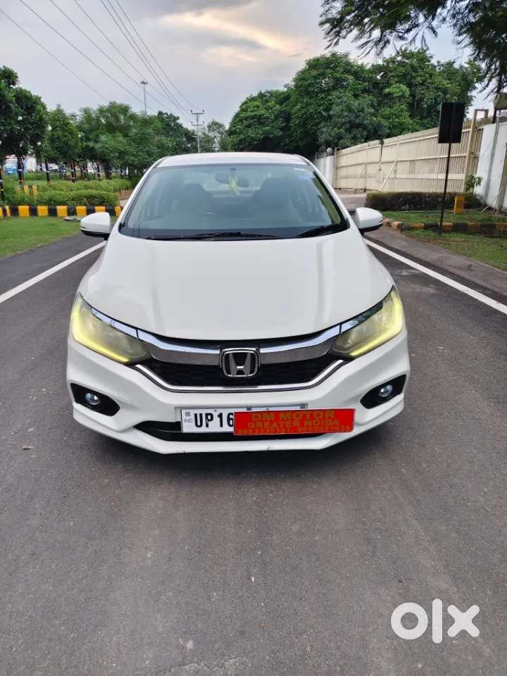 Honda City 1.5 V 4th Gen I-vtec Mt, 2017, Petrol