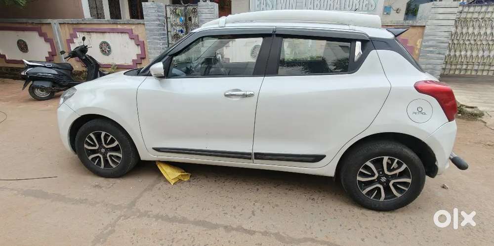 Maruti Suzuki Swift Vxi 2023