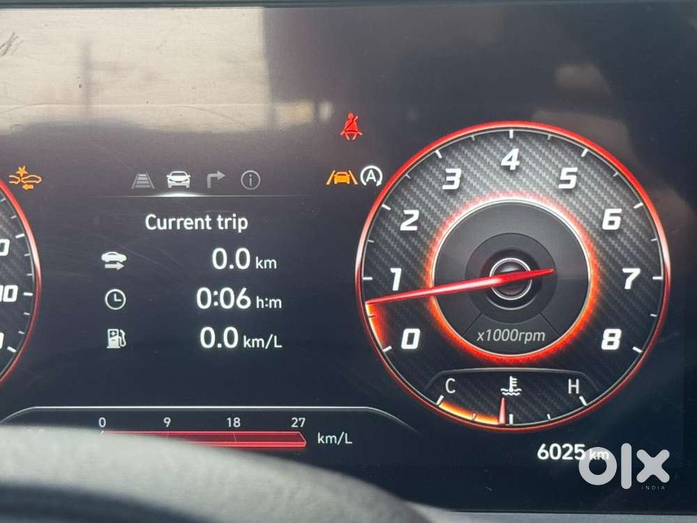 Hyundai Alcazar Platinum, 2025, Petrol