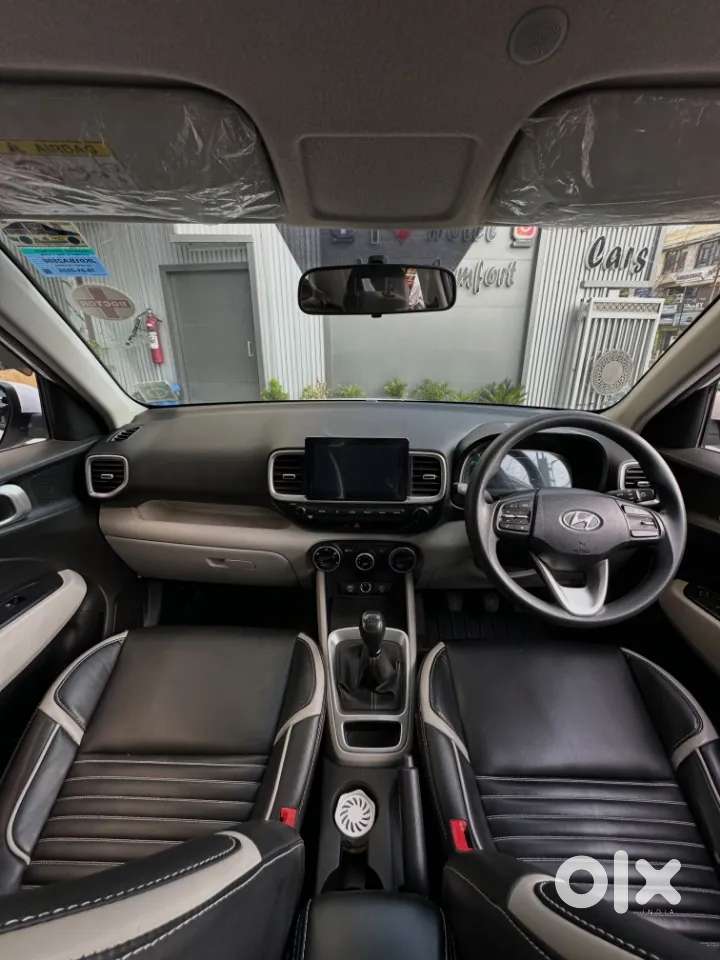 Hyundai Venue S 1.2 Petrol, 2024, Petrol