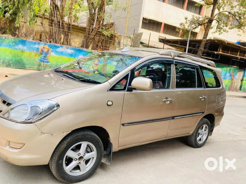 Toyota Innova 2.0 V 2005