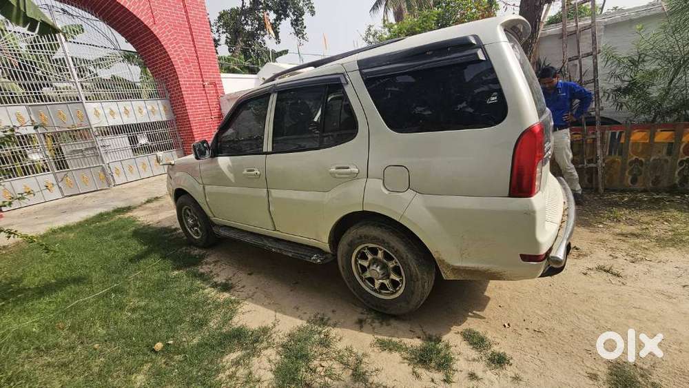 Tata Safari Storme Lx, 2013, Diesel