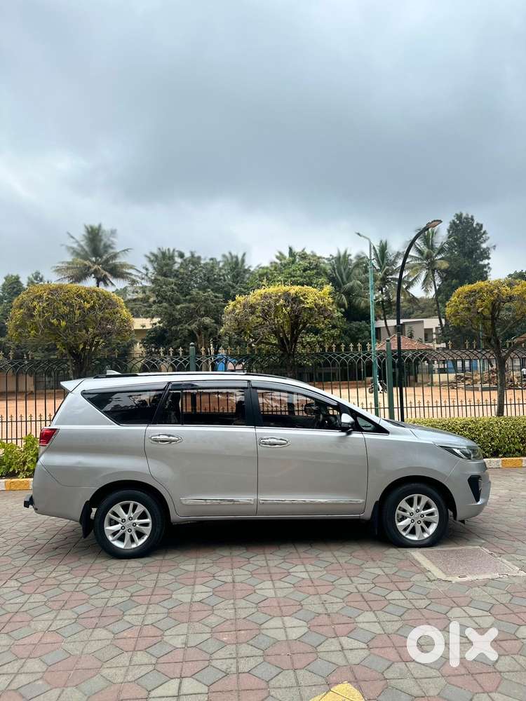 Toyota Innova Crysta [2020-ongoing] 2.4 Vx 7 Str, 2020, Diesel