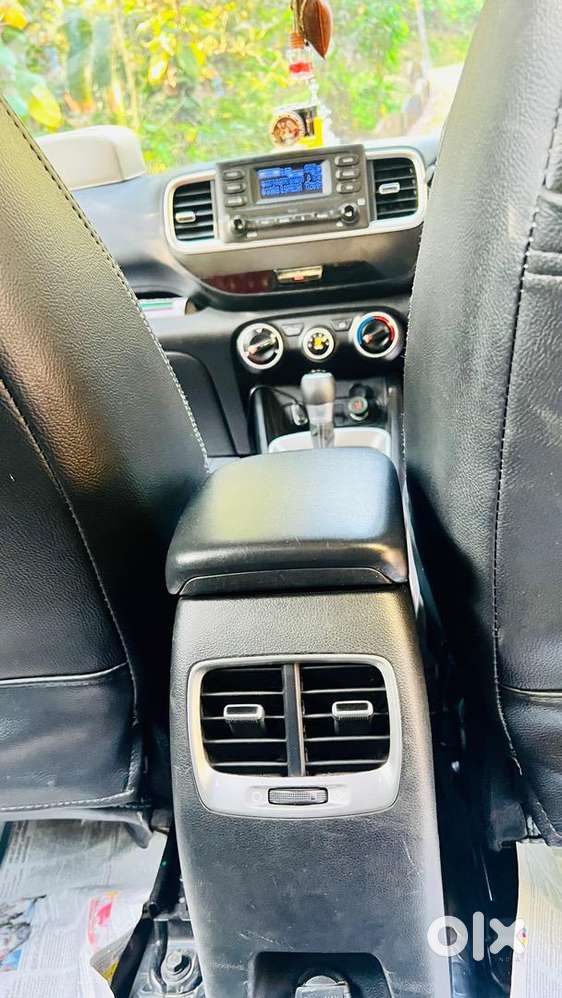 Hyundai Venue 2019 Petrol 45000 Km Driven