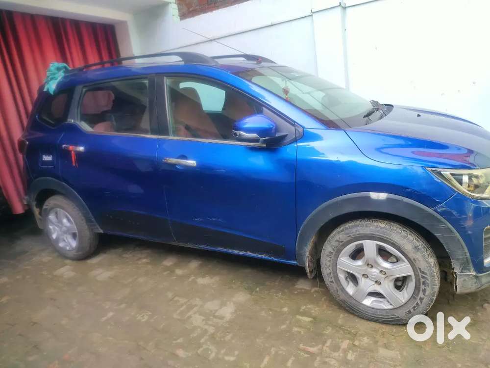 Renault  Triber 4 Naya New Battery Side Mirror Tuta Hua Hai Bus