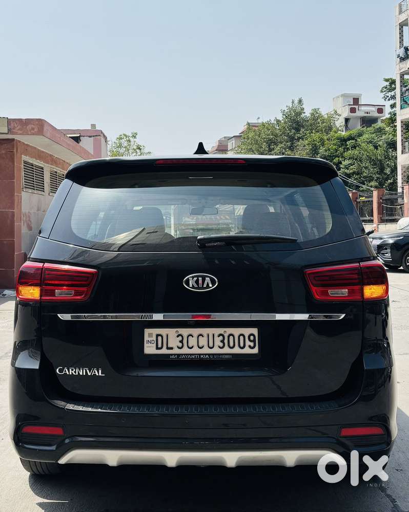 Kia Carnival Premium, 2021, Diesel