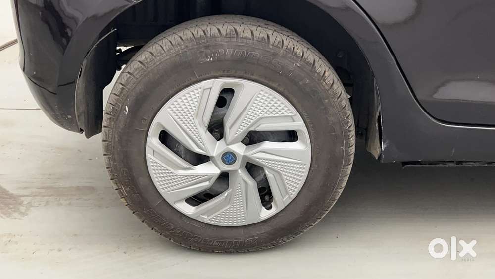 Maruti Suzuki Swift Vvt Vxi, 2016, Petrol