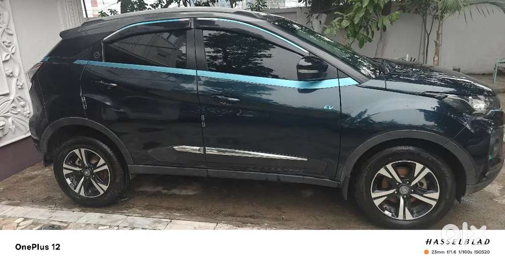 Tata Nexon Ev Max 2023 Plus Lux