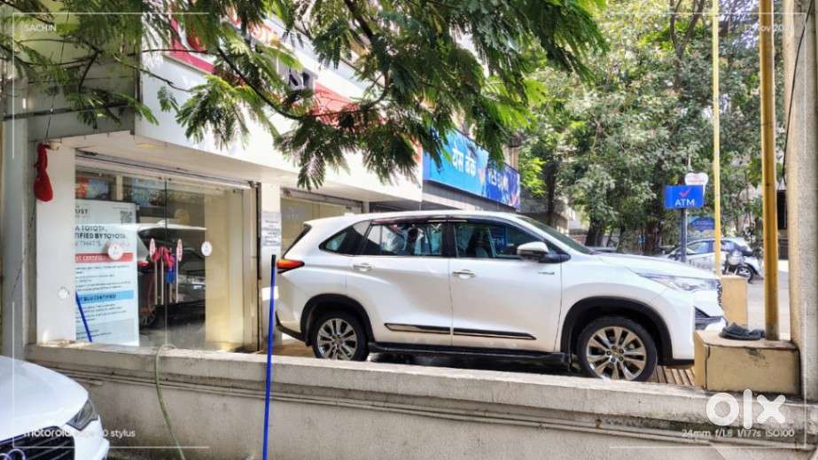 Toyota Innova Hycross 2.0 Zx (o) Hybrid 7 Str, 2024, Petrol