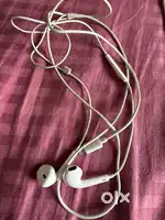 Apple original wired earphones