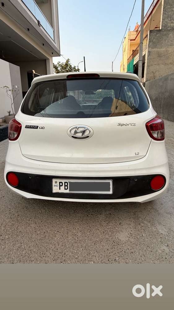 Hyundai Grand I10 2018 Sportz Petrol