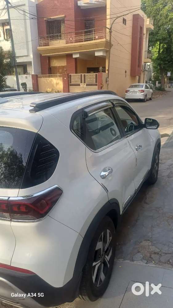 Kia Sonet  2023  Govt Employee Single Hand Driven