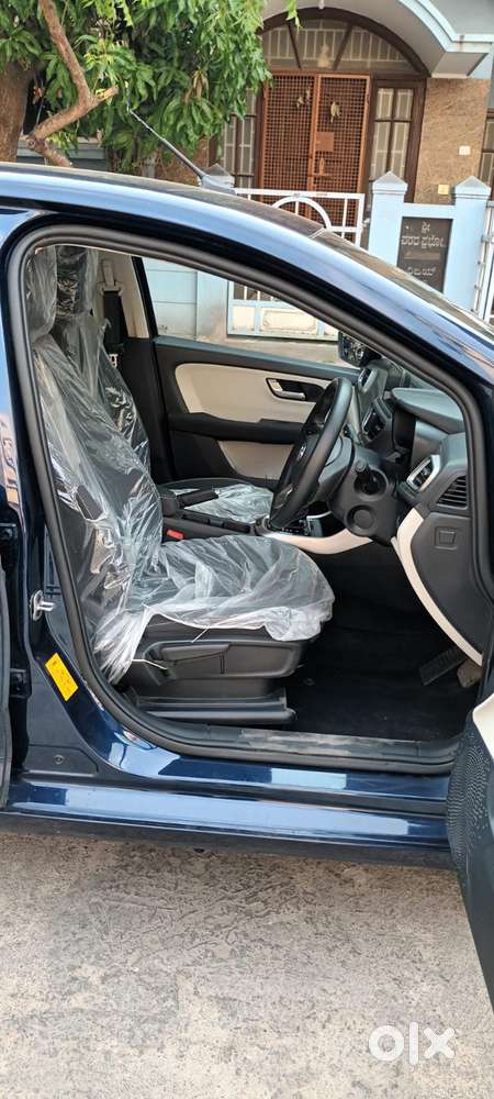 Tata Altroz Xz, 2022, Petrol