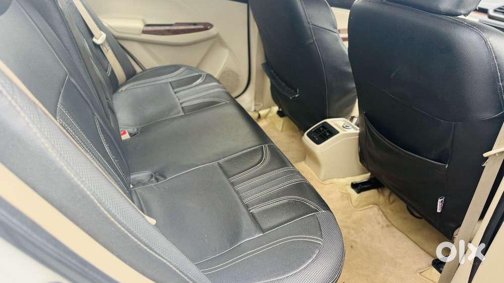 Maruti Suzuki Swift Dzire Amt Zxi, 2018, Petrol