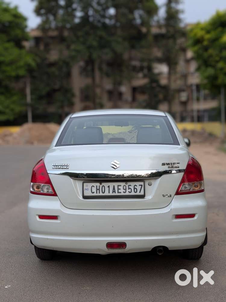 Maruti Suzuki Swift Dzire 1.2 Vxi Bsiv, 2010, Petrol