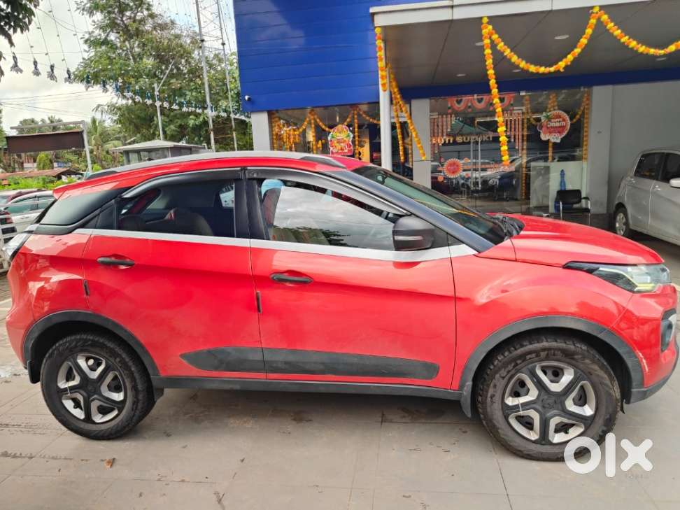 Tata Nexon 1.5 Revotorq Xm (s), 2021, Diesel